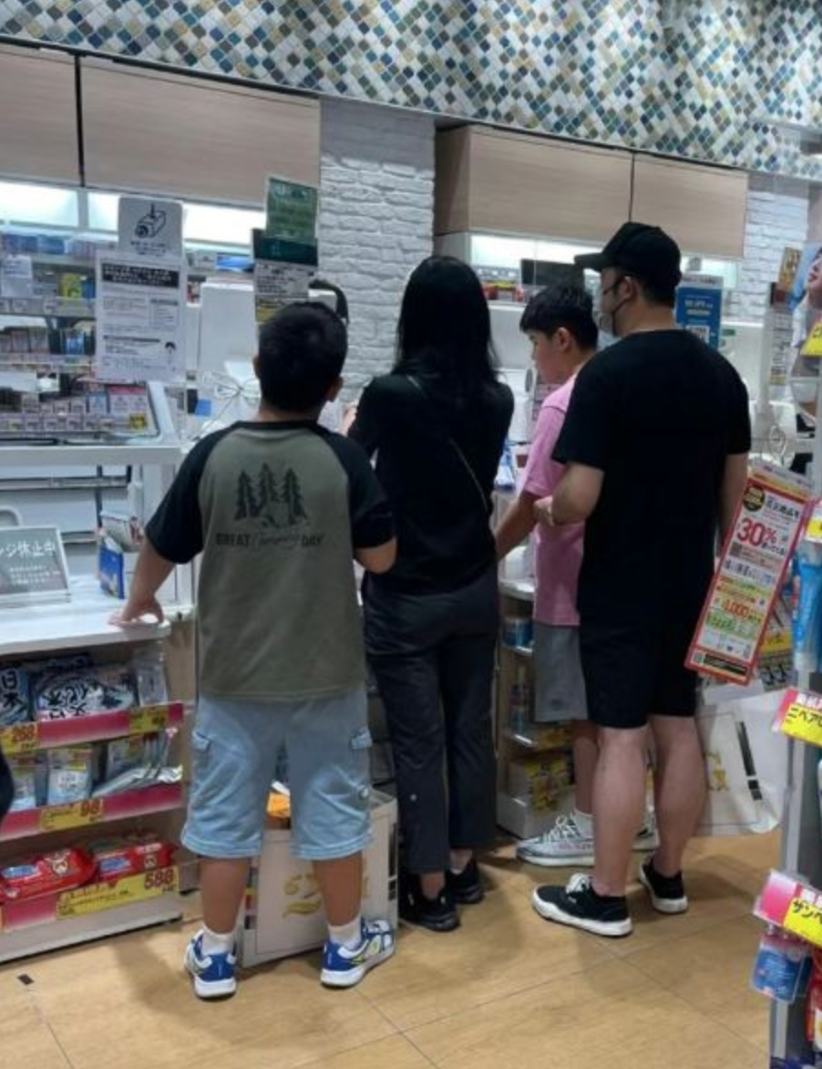手感很是一般！哈利伯顿15投仅5中&三分8中3拿到13分6板12助
