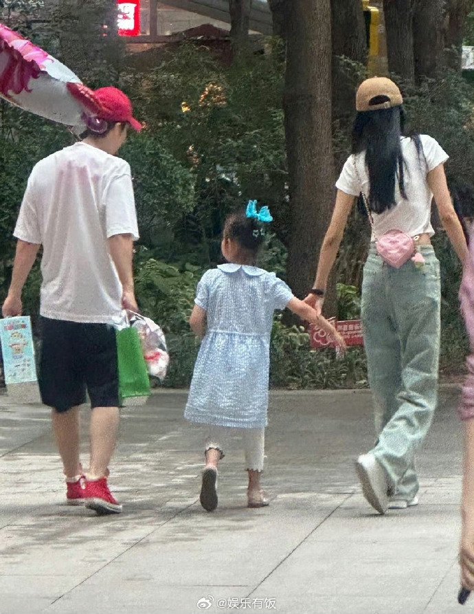 皇冠足球平台登2出租